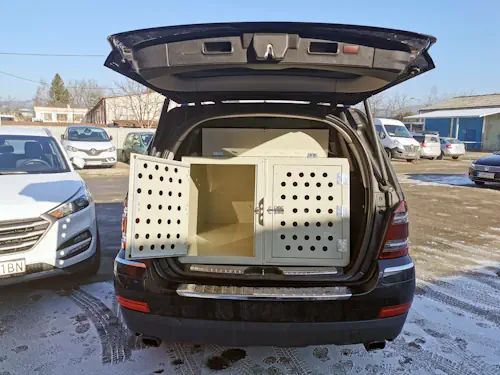 Praktický dvoj-box s vyberateľnou stredovou prepážkou ORMONT