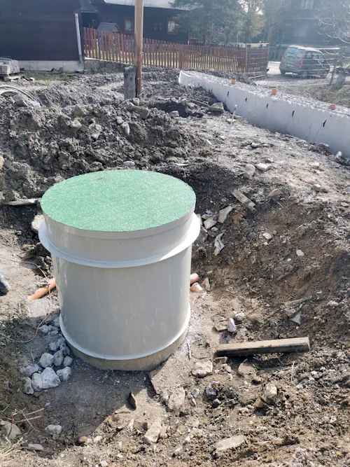 
                            Malá plastová šachta na ventily ORMONT