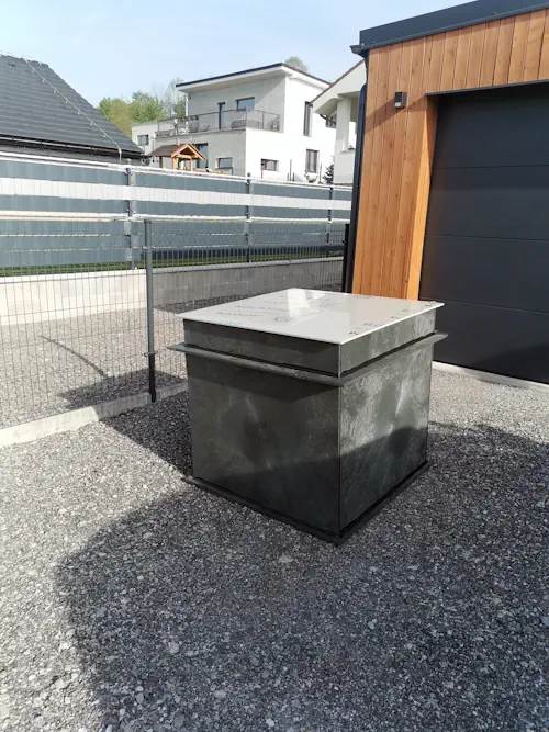 
                            Plastova hranatá manipulačná šachta ORMONT