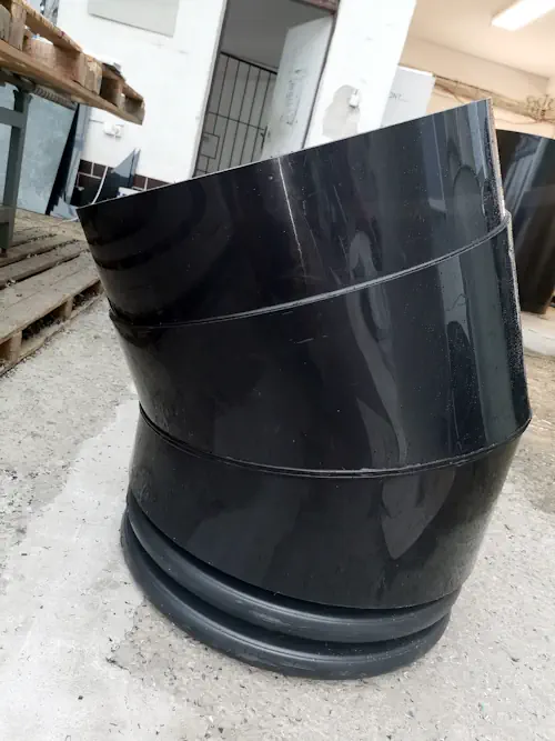 
                            Plastové koleno na veľké potrubie ORMONT