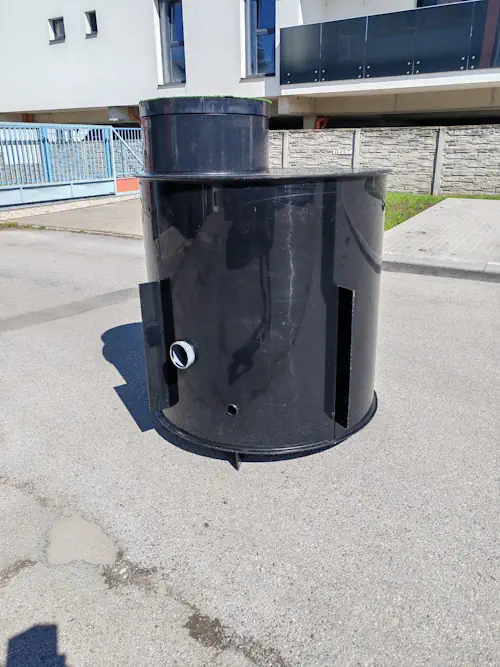 
                            Veľká šachta ORMONT na vŕtanú studňu s prepadom